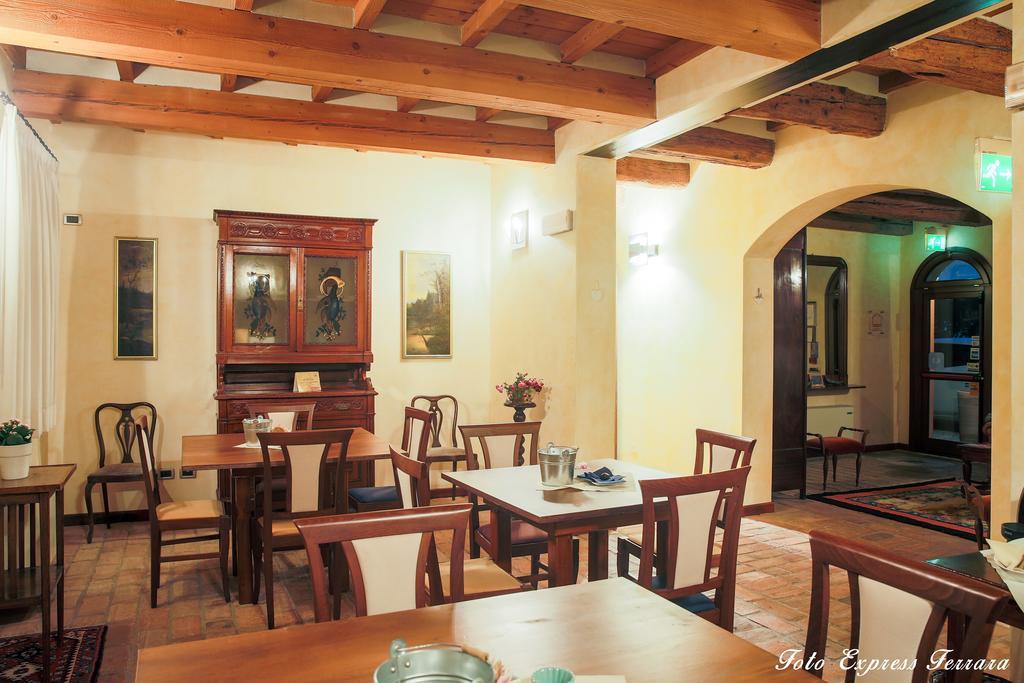 Locanda Il Fagiano Sette Polesini Exterior photo